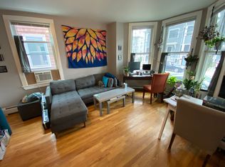 379 Windsor St APT 1, Cambridge, MA 02141