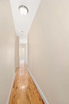 4th image of 223 13th St #17