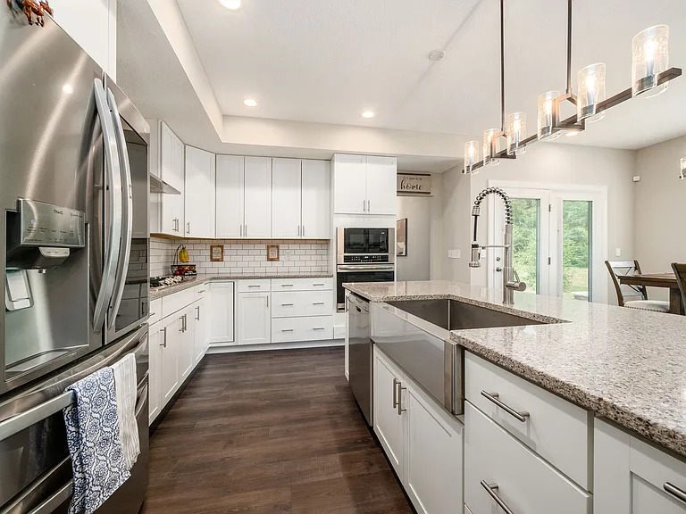 7404 Yarrow Run Rd — Photo 21