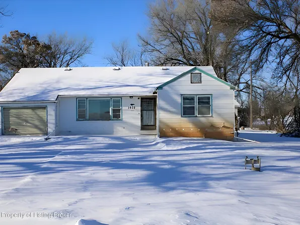 1402 Main S, Dickinson, ND 58601