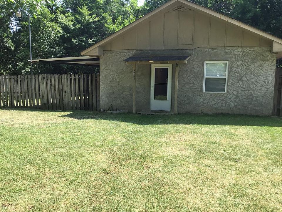 1st image of 3624 Lake Shore Dr