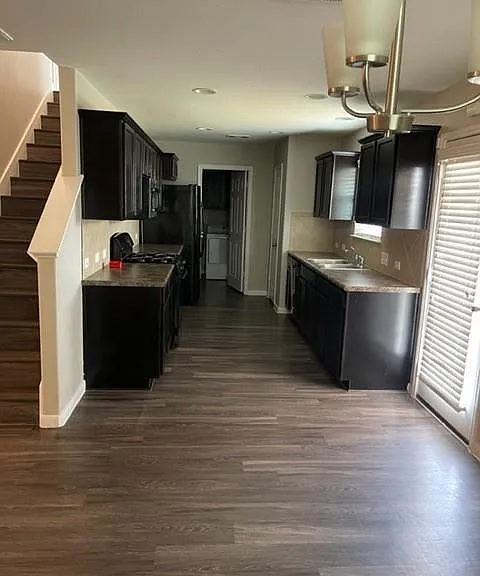 113 Steel Shot Ct — Photo 2