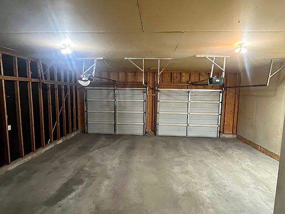 2nd image of 478 Higbee Cir