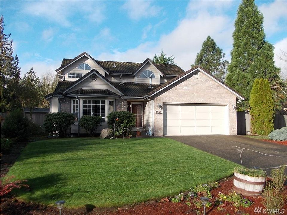 1st image of 4609 39th Ct SE