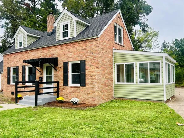 46 Langston Blvd, Hampton, VA 23666