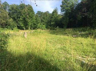 384 Okell Ln, Fraziers Bottom, WV 25082