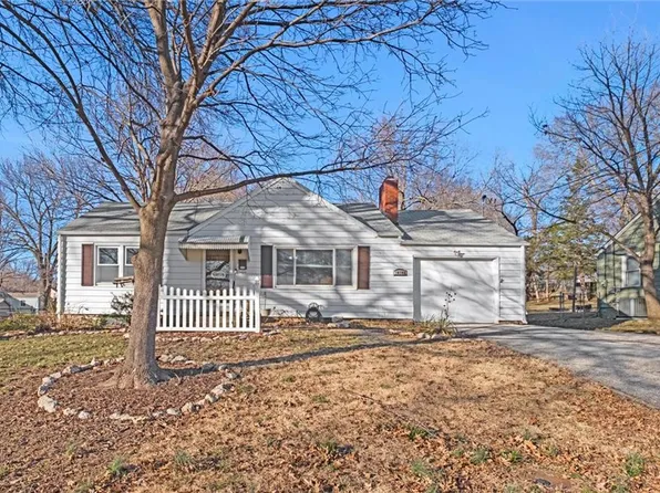 10308 W 61st St, Shawnee, KS 66203