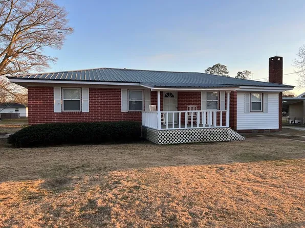 66 Oak St, Uriah, AL 36480