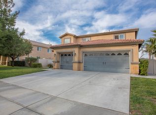 2077 Blackthorn Dr, San Jacinto, CA 92582