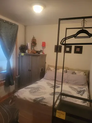 Rented by Oxford Property Group | media 10