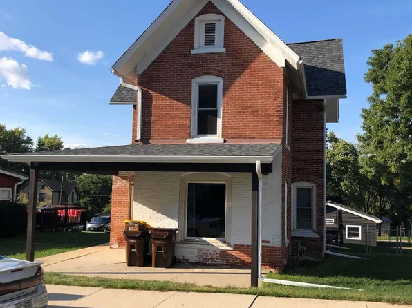 302 E High St, Orangeville, IL 61060