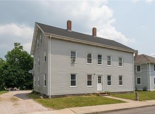 43 Garden St, Pawcatuck, CT 06379