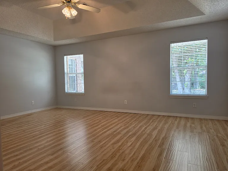 6900 Calle De Caballero — Photo 16