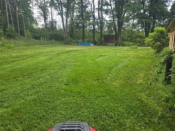 4th image of 437 Busti Sugar Grove Rd