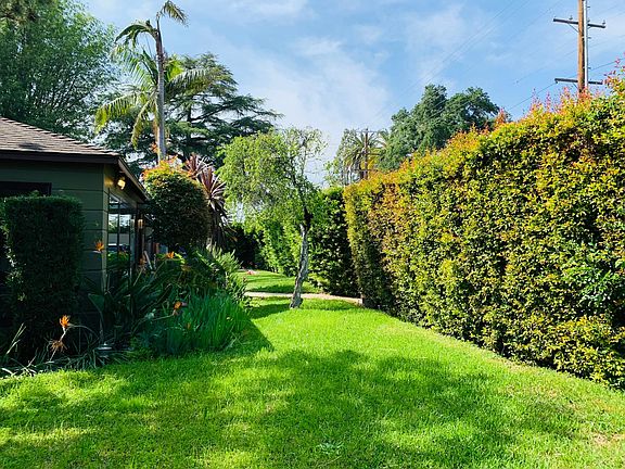 4th image of 6 W Altadena Dr