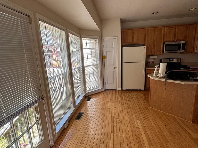 1244 Corbett Pl — Photo 47