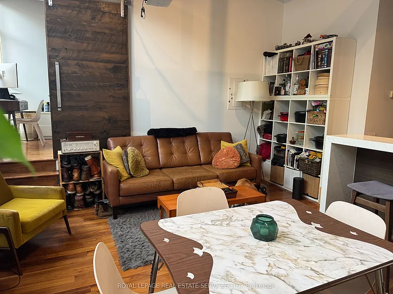 736 Dundas St E #203 — Photo 14