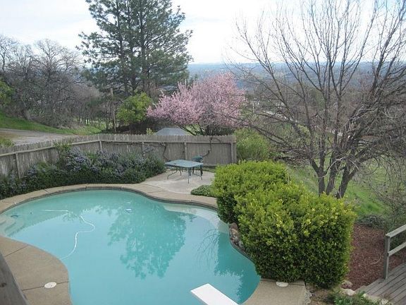 3rd image of 1288 Oro Loma Dr