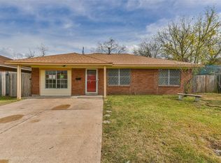 2127 Huckleberry Ln, Pasadena, TX 77502