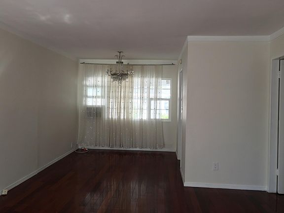 2nd image of 6632 Coldwater Canyon Ave