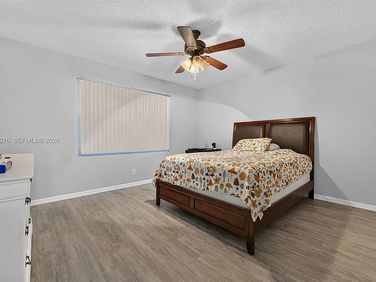 2404 Antigua Cir #M2 — Photo 15