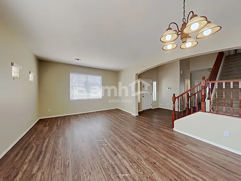1517 S 115th Dr — Photo 9