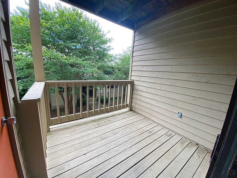 Princeton Circle West Apartments — Photo 128