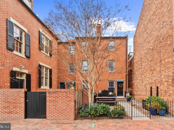 132 W Lee St, Baltimore, MD 21201