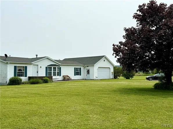 730 Banner Rd, Tully, NY 13159