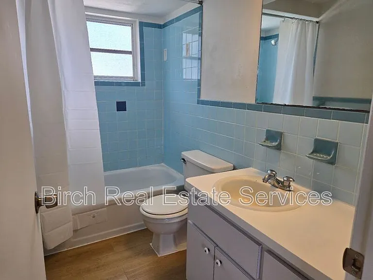 3200 Peterborough St — Photo 11