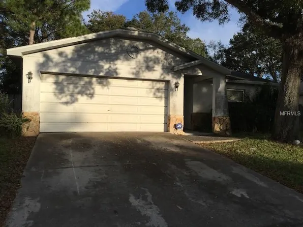 12927 Pine Way Dr, Largo, FL 33773
