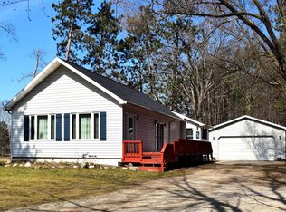 9755 E Broomfield Rd, Mount Pleasant, MI 48858