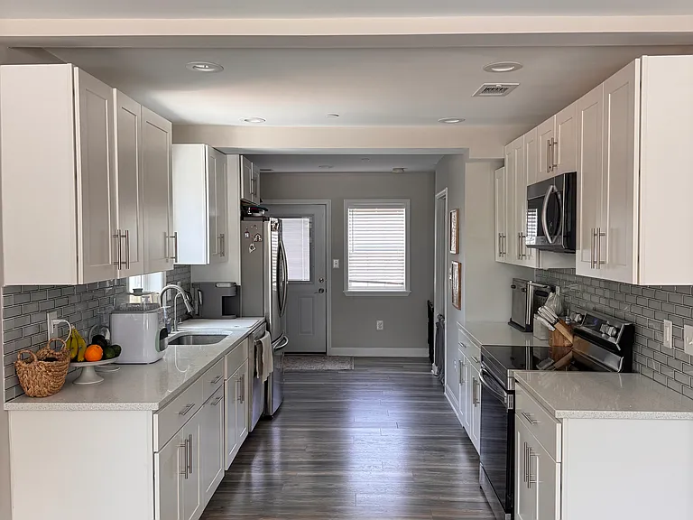 214 Grande View Ave — Photo 6