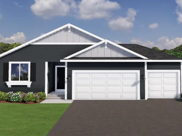 360 Laurel Pl, River Falls, WI 54022