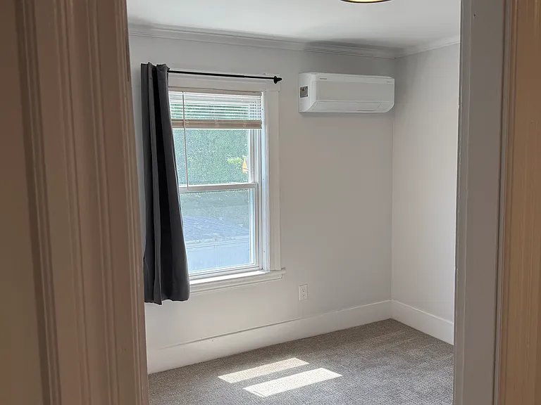 52 Holyoke St — Photo 15
