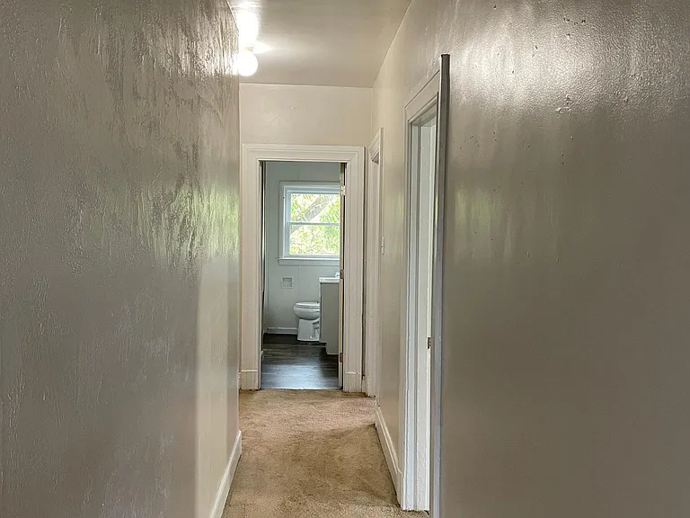 419 N 7th St #B — Photo 9
