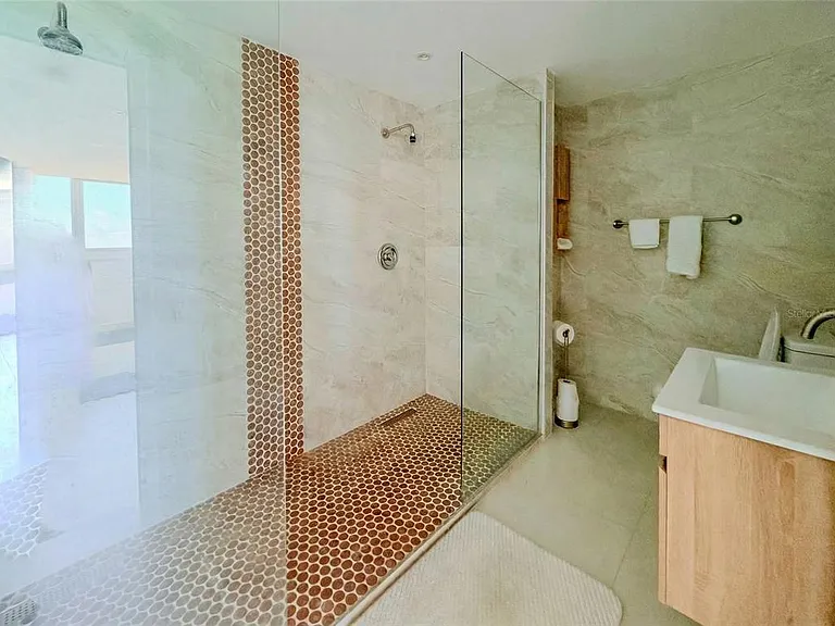 PH 807B Playa Dorada — Photo 4