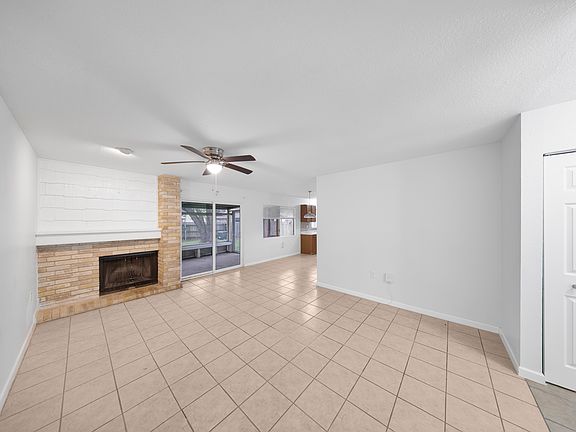 5th image of 9446 Lands Point St
