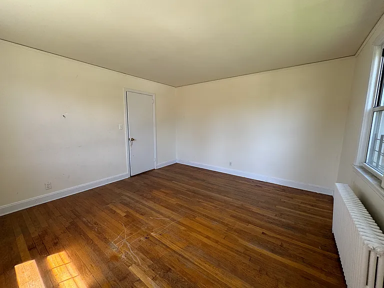 148-35 Bayside Ave #3D — Photo 4