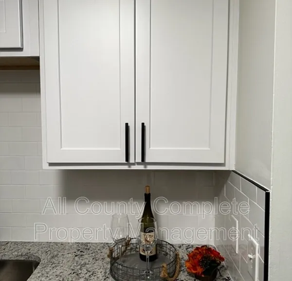 6004 Marsha Dr — Photo 17