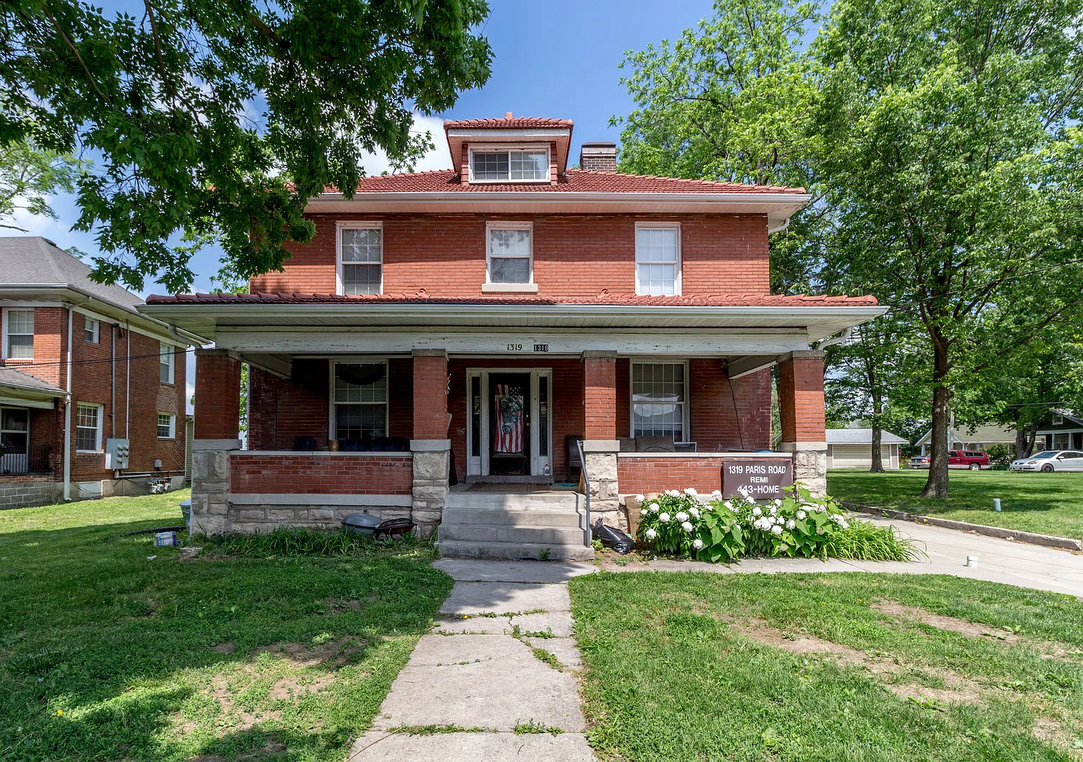 1319 Paris Road — Photo 1