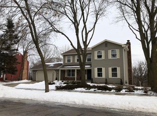 817 Northern Hills Dr NE, Rochester, MN 55906