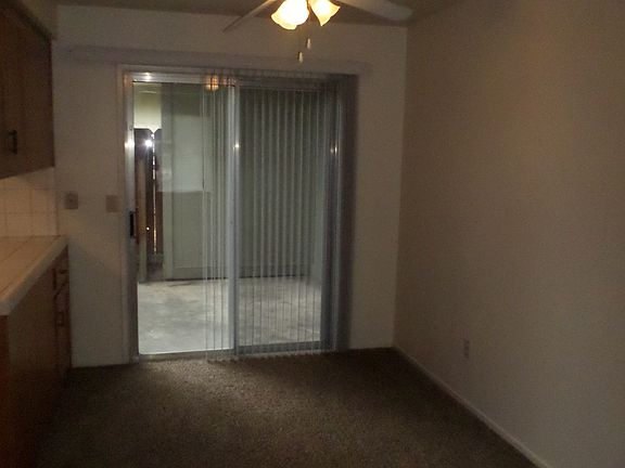 4th image of 1628 W North Bear Creek Dr
