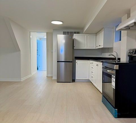 2nd image of 152 Barker Ave