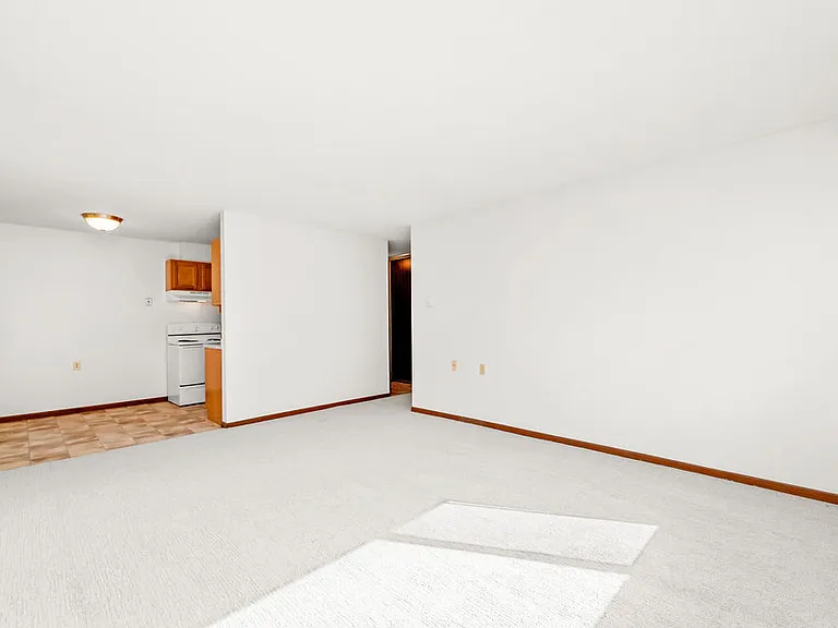 Westview Apartments — Photo 13