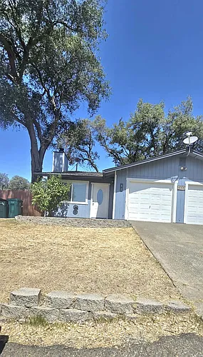323 Kipps Ln Photo 1