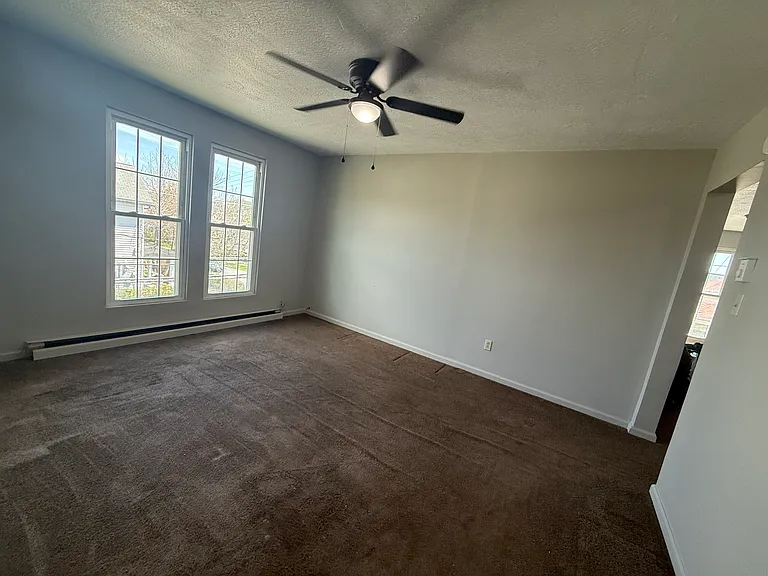 500 Straley Ave #2 — Photo 6
