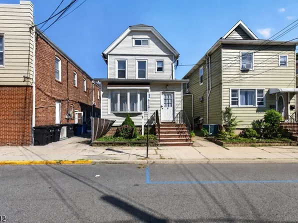 6 LINCOLN PLACE, East Rutherford Boro, NJ 07073