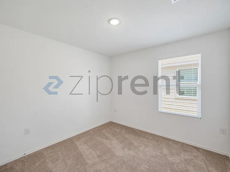 4431 Martin Way — Photo 12