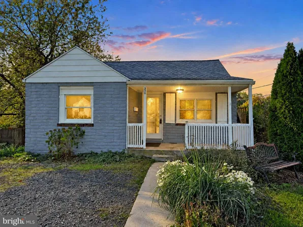 350 Cedar Ln, Mount Joy, PA 17552
